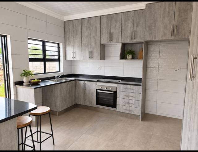 3 BEDROOM PROPERTY TO RENT IN CASSELDALE
